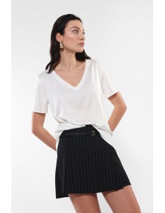 Imperial Femme tshirt manches courtes et col v en crepe satin coloris Champagne (ecru) Imperial Femme tshirt manches courtes et col v en crepe satin coloris Champagne (ecru)