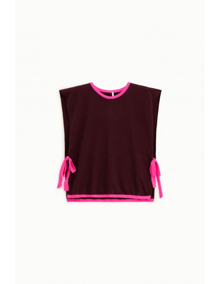 Imperial Femme Pull cape bordeaux à fentes laterales et contrastes fluo