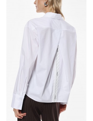 Imperial femme chemisier blanc detail au dos Imperial femme chemisier blanc detail au dos