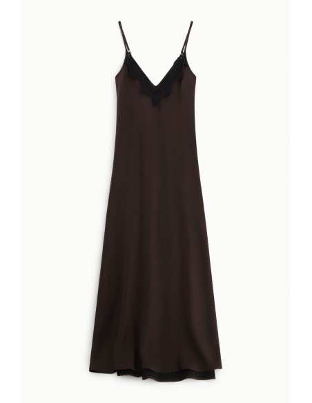Imperial Femme Robe en satin chocolat et detail en dentelle noire Imperial Femme Robe en satin chocolat et detail en dentelle noire