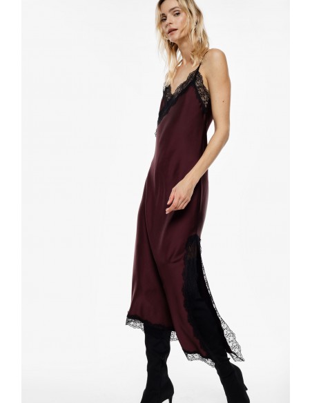 Imperial Femme robe asymetrique en satin prune et dentelle Imperial Femme robe asymetrique en satin prune et dentelle