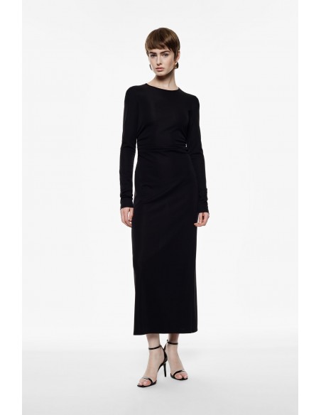 Imperial femme robe longue noire echancrée au dos