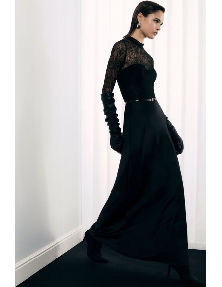 Imperial Femme Robe longue en satin noir et dentelle