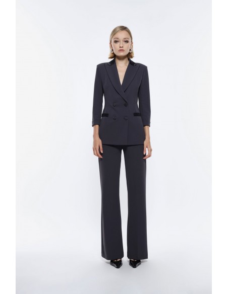 Pantalon de smoking flare en crêpe noir avec finitions satin- Imperial