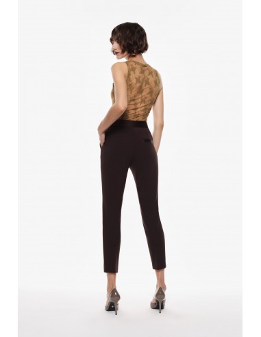 Pantalon de smoking cigarette en crêpe noir avec finitions satin vue de dos - Imperial