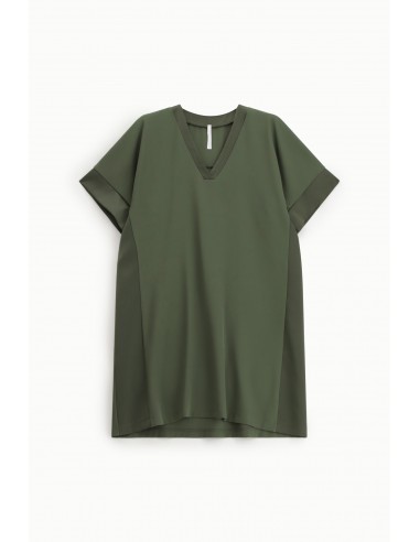 Robe courte trapèze col V – Imperial Femme