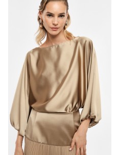 Top col bateau beige manches ballon crêpe satin vue detaillée – Imperial Femme