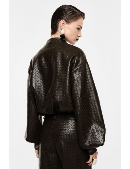 Bomber court éco-cuir marron tressé gaufré – Imperial Femme