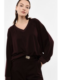 Sweat-shirt bordeaux col V manches chauve-souris poignets satin vue 3/4 – Imperial Femme