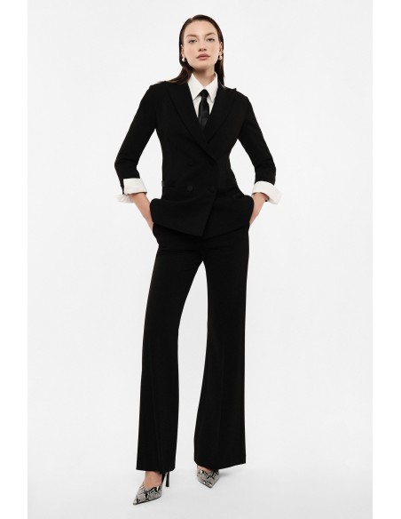Tailleur de smoking flare en crêpe noir avec finitions satin vue face- Imperial