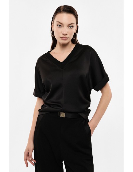 T-shirt col V manches a revers satin noir Imperial Femme - vue de face