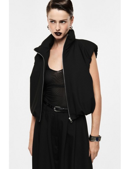 Gilet court matelassé à col montant en draperie – Imperial Femme