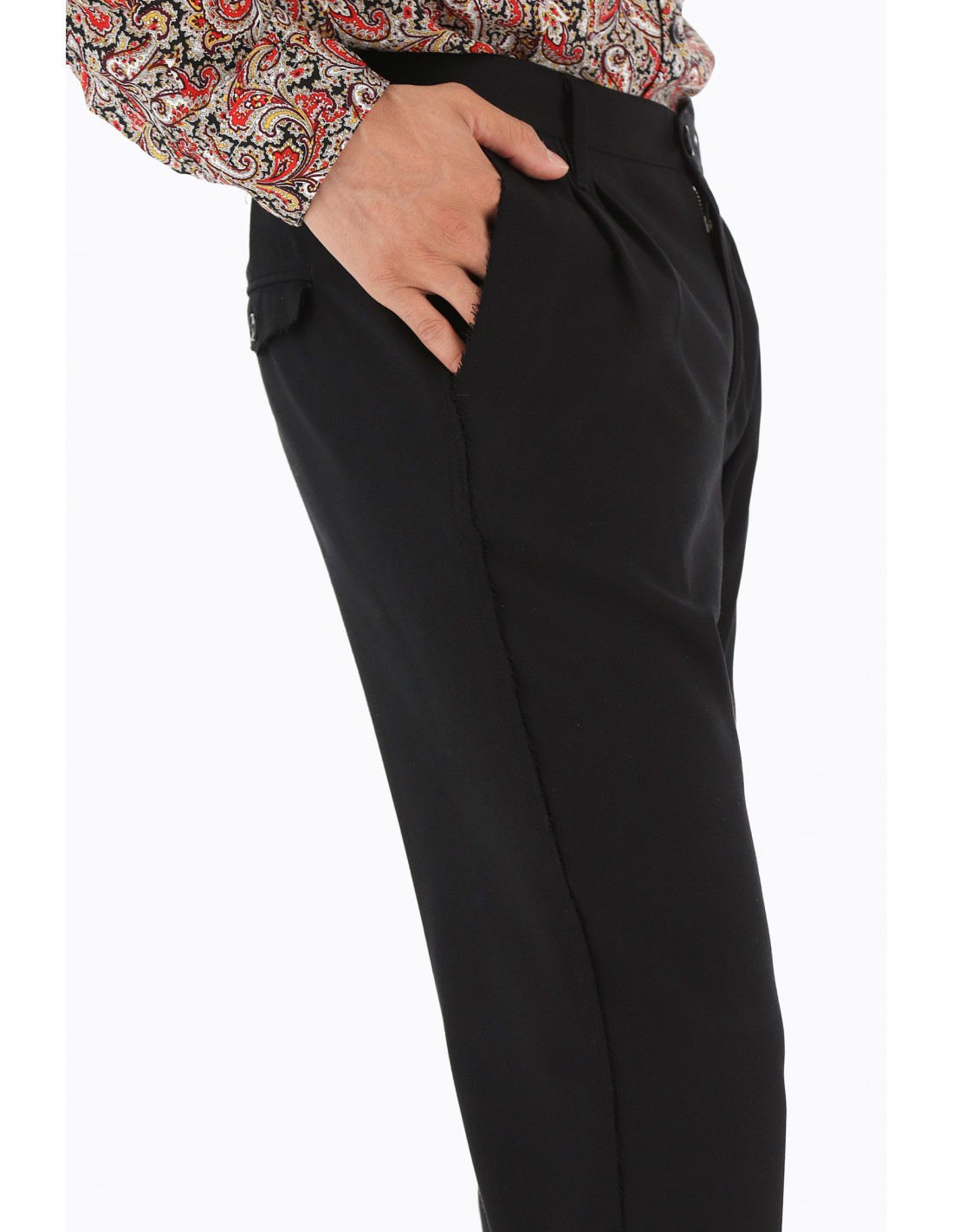 PANTALON IMPERIAL HOMME A DOUBLES PINCES ET FINITIONS BRUTES EN DRAP