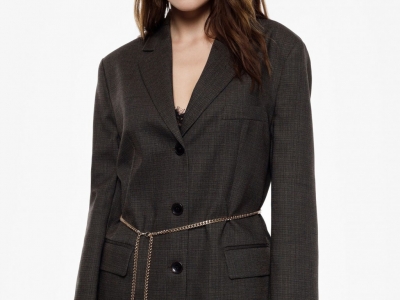 Le tailleur au féminin : la signature IMPERIAL de la saison